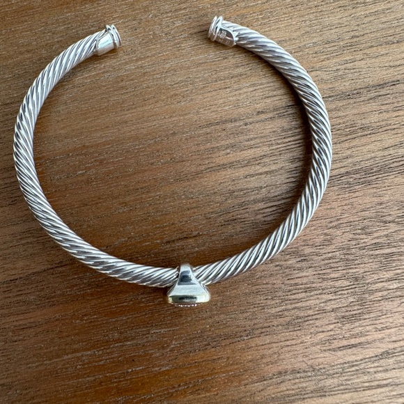 AUTHENTIC DAVID YURMAN Pavé Diamond Square Cable Cuff - Picture 7 of 16